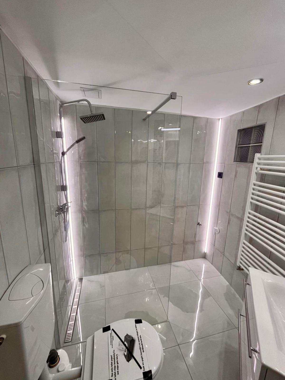 Apartament Kalvaria With Balcony, Free Parking And Ac *