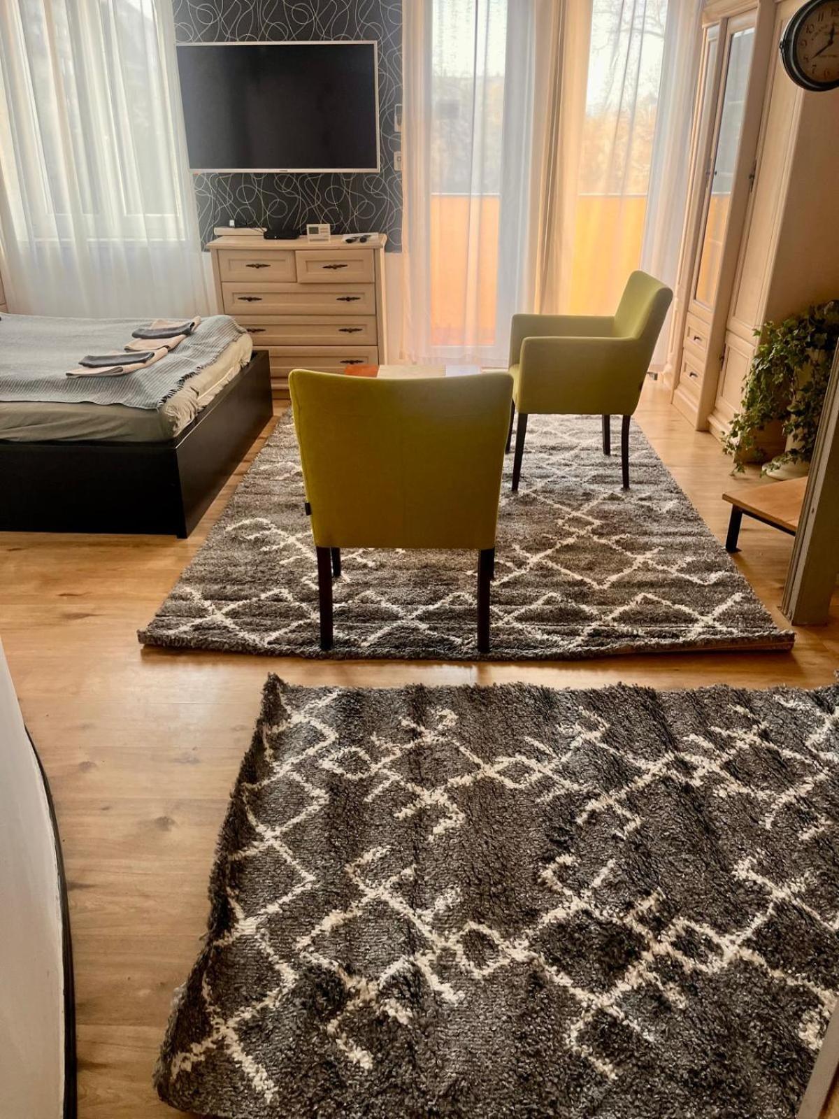 Kalvaria With Balcony, Free Parking And Ac Apartament